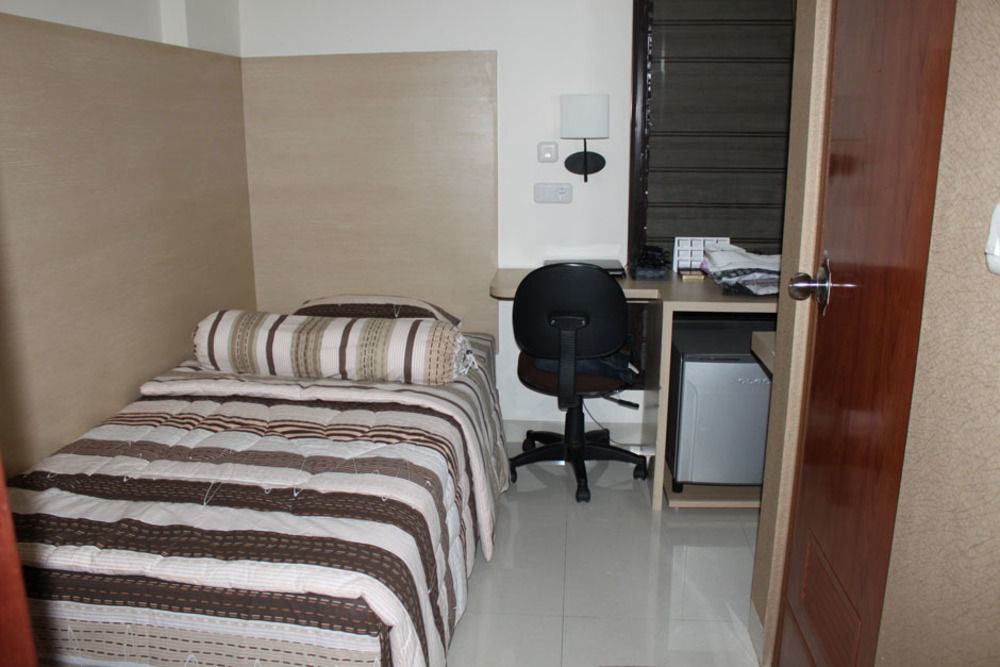 Griya Amartha Hotel จาการ์ตา ภายนอก รูปภาพ
